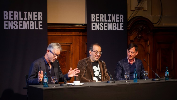 Pressegespräch Berliner Ensemble "Dreigroschenoper" mit Oliver Reese, Barrie Kosky und Adam Benzwi