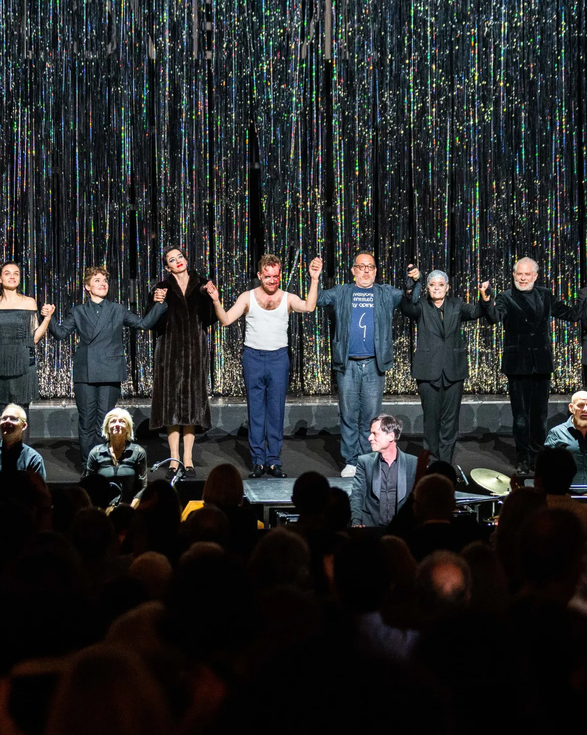 Die Dreigroschenoper (The Threepenny Opera) | berliner-ensemble